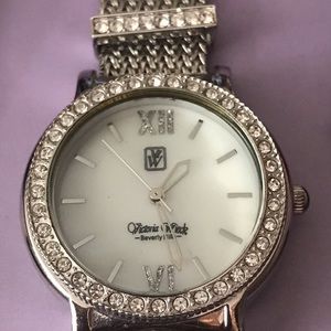 VICTORIA WIECK CRYSTAL MOTHER-OF PEAR SILVER WATCH